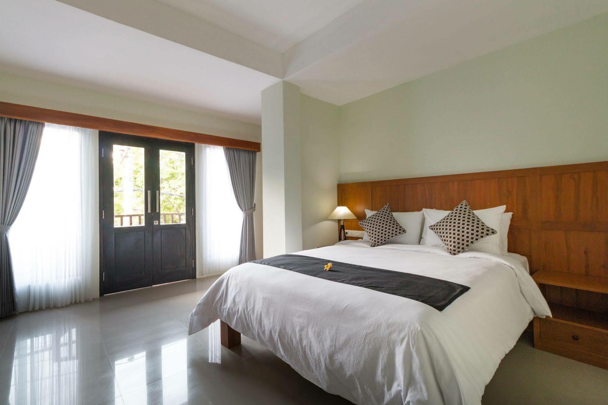 Ab Hotel Kuta By Agata Kuta Lombok Exterior foto